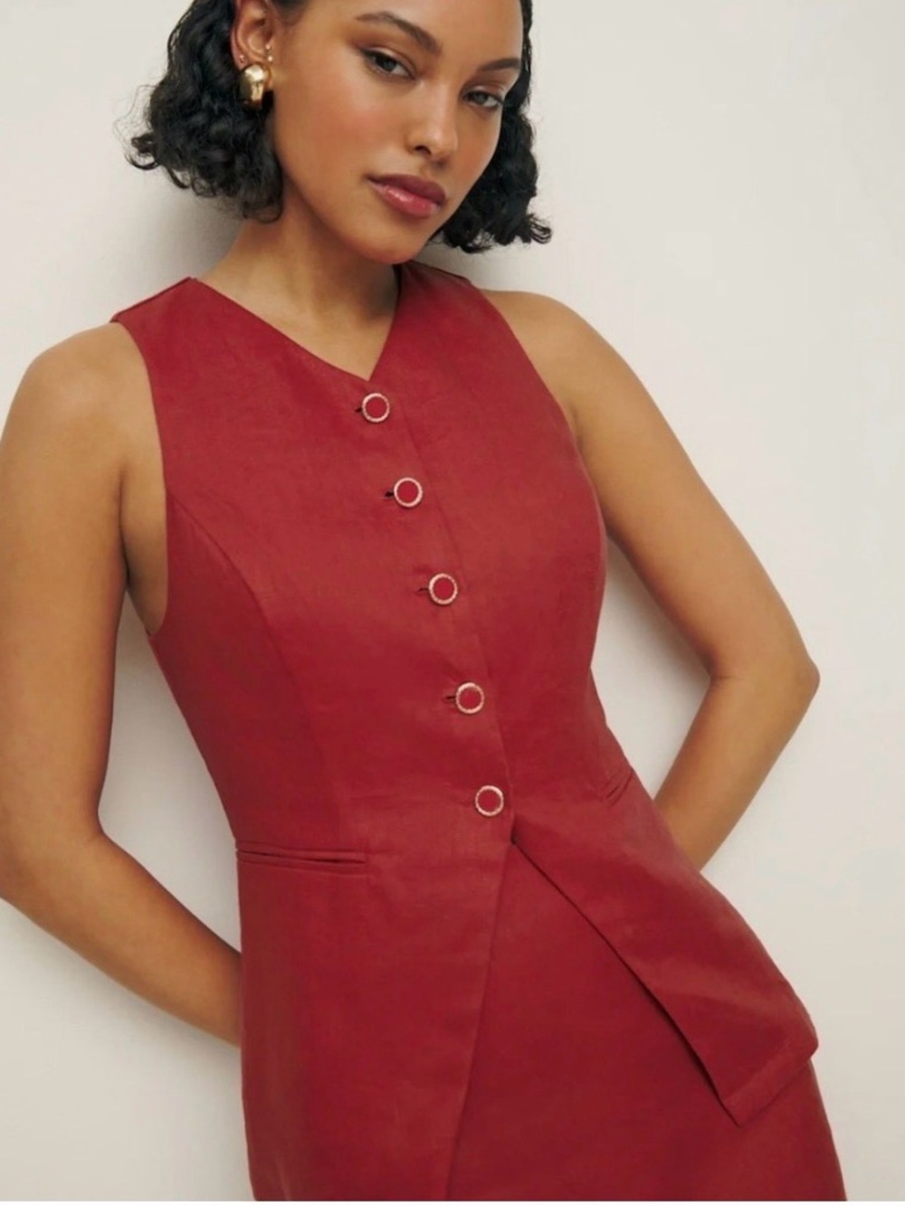 Reformation Red Sleeveless Button-Front top, size 6